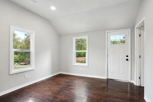 $137,860 | 5814 Northeast Gunn Avenue, Kansas City, MO 64119