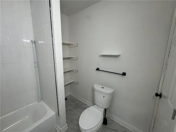 $137,860 | 5814 Northeast Gunn Avenue, Kansas City, MO 64119