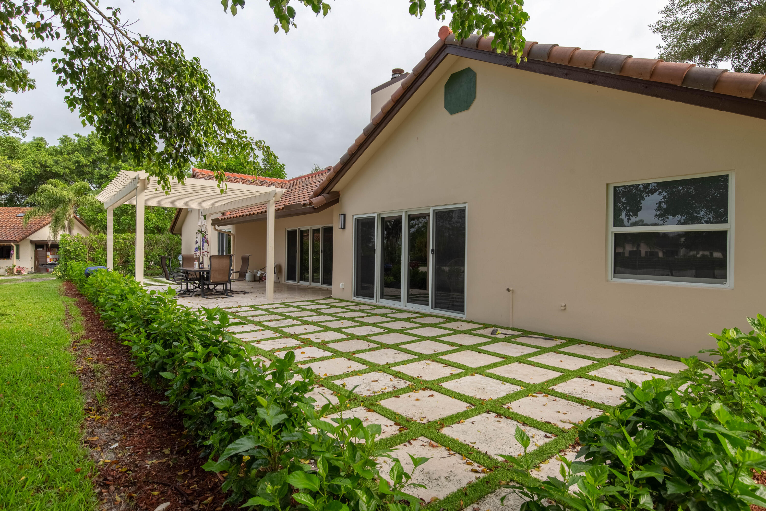 14380 Wither Close Wellington, FL 33414 - Photo 18 of 28 Patio