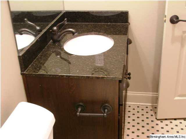 2085 Lancaster Road, Unit 2085 Birmingham, AL 35209 - Photo 18 of 24