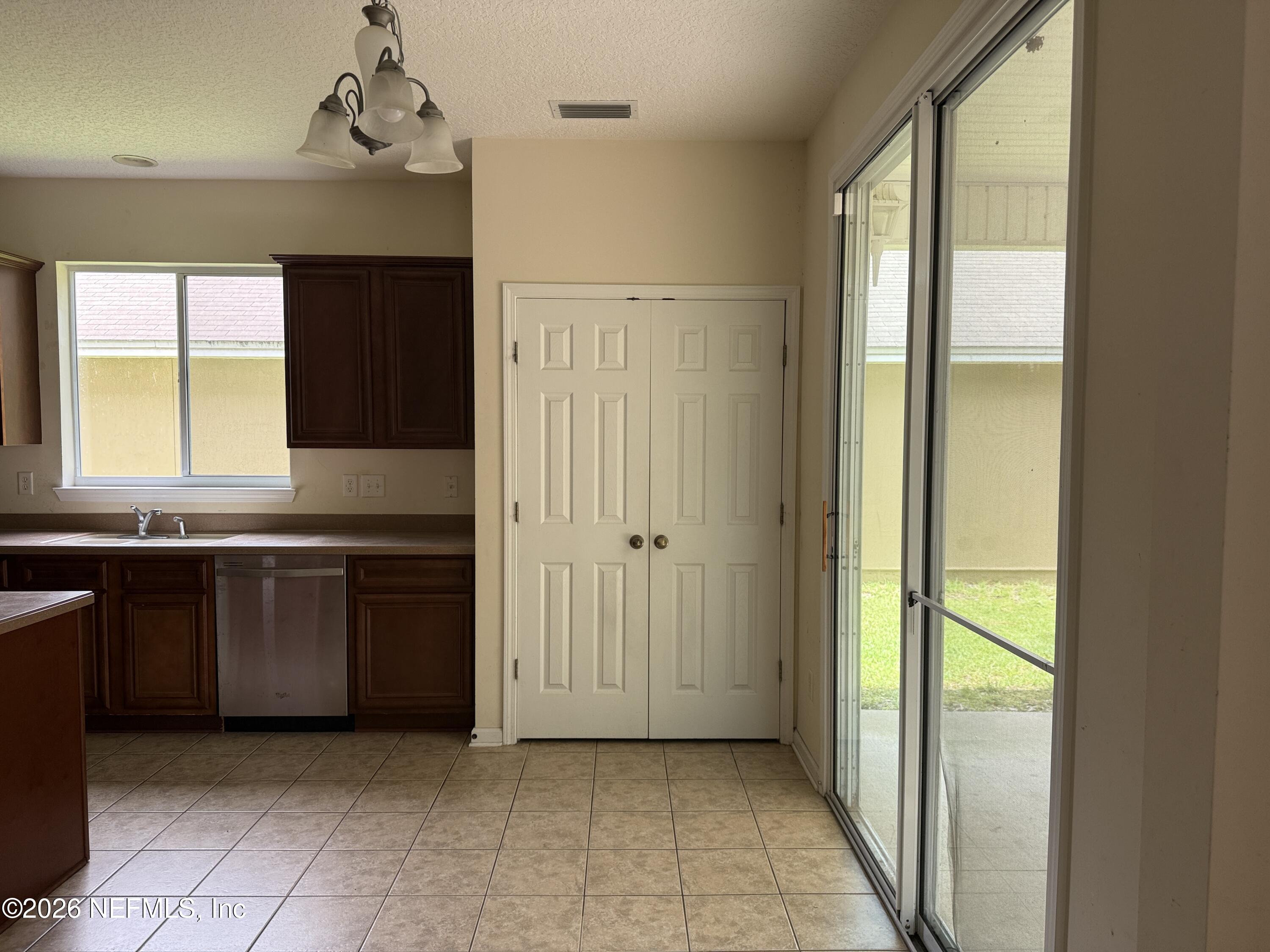 11529 Oaklawn Road Jacksonville, FL 32218 - Photo 9 of 29 Nook