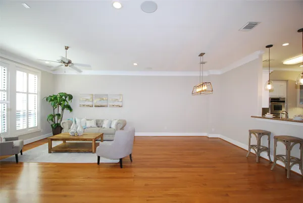 $3,295 | 2410 Dorrington Street, Unit B, Houston, TX 77030
