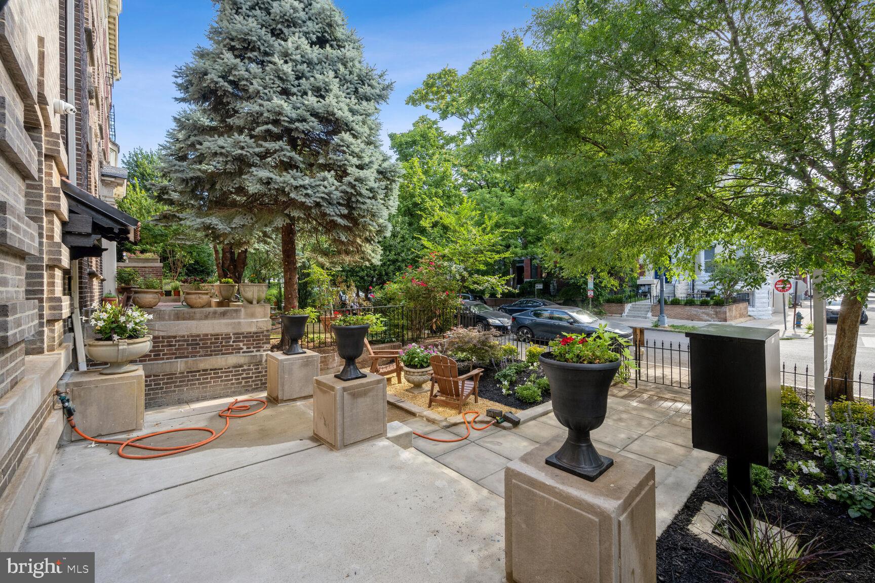 1820 19th Street Northwest, Unit 1 Washington, DC 20009 - Photo 5 of 22