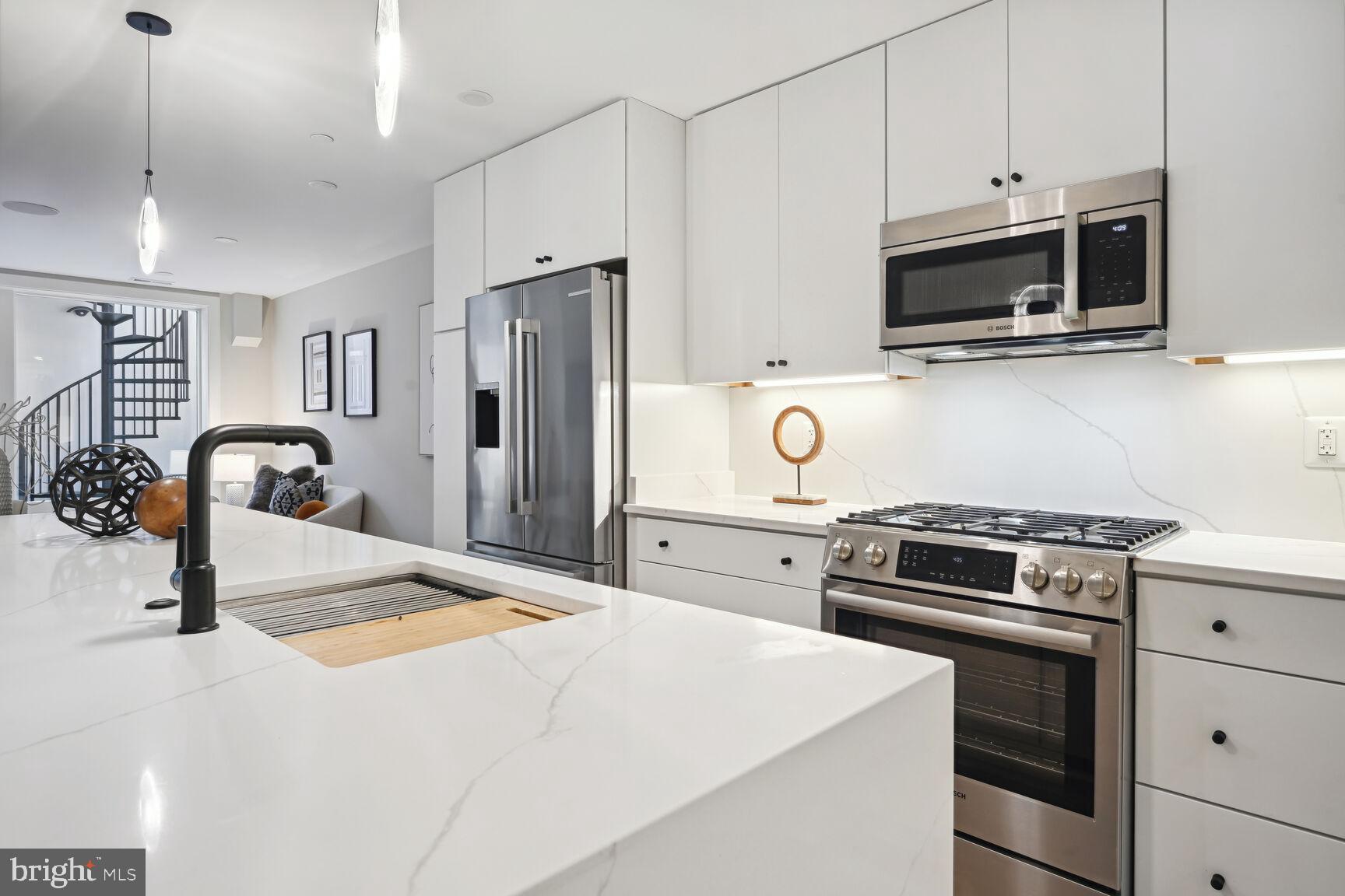 1820 19th Street Northwest, Unit 1 Washington, DC 20009 - Photo 8 of 22 Great Counter space