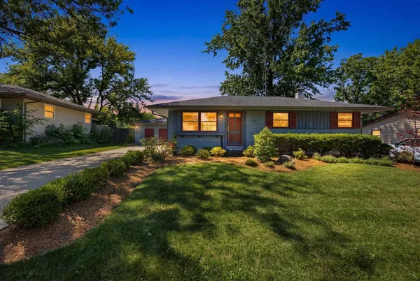 $214,900 | 5609 Bellville Drive, Rockford, IL 61108