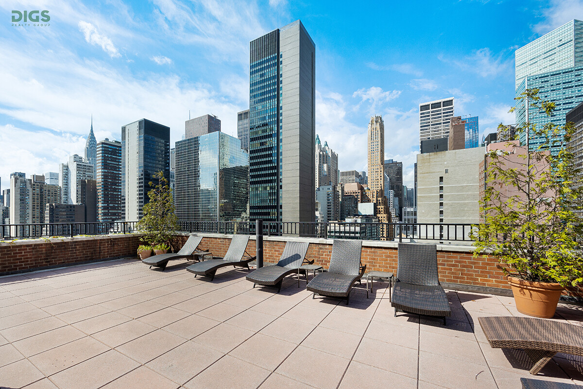 251 East 51st Street, Unit 3B Manhattan, NY 10022 - Photo 7 of 8