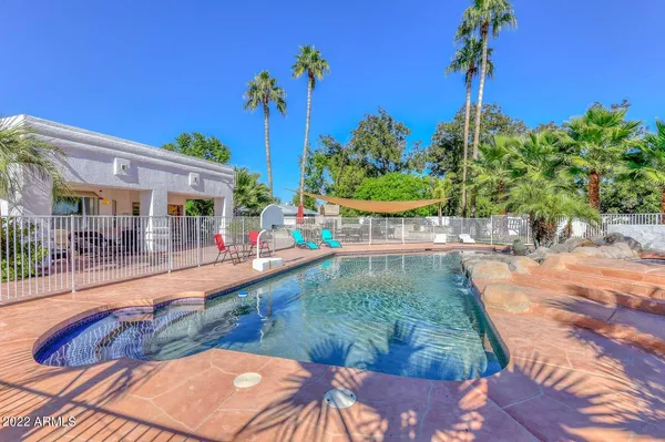 $8,500 | 5237 North 106th Avenue, Glendale, AZ 85307