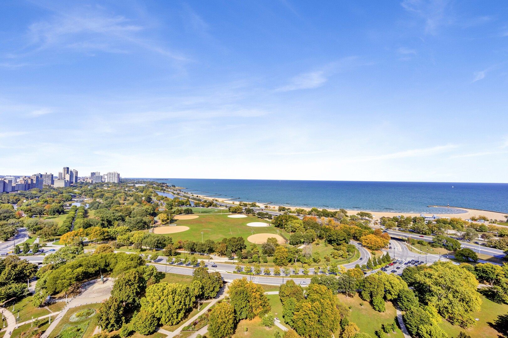 1555 North Dearborn Parkway, Unit 8C Chicago, IL 60610 - Photo 15 of 20 view of an ocean