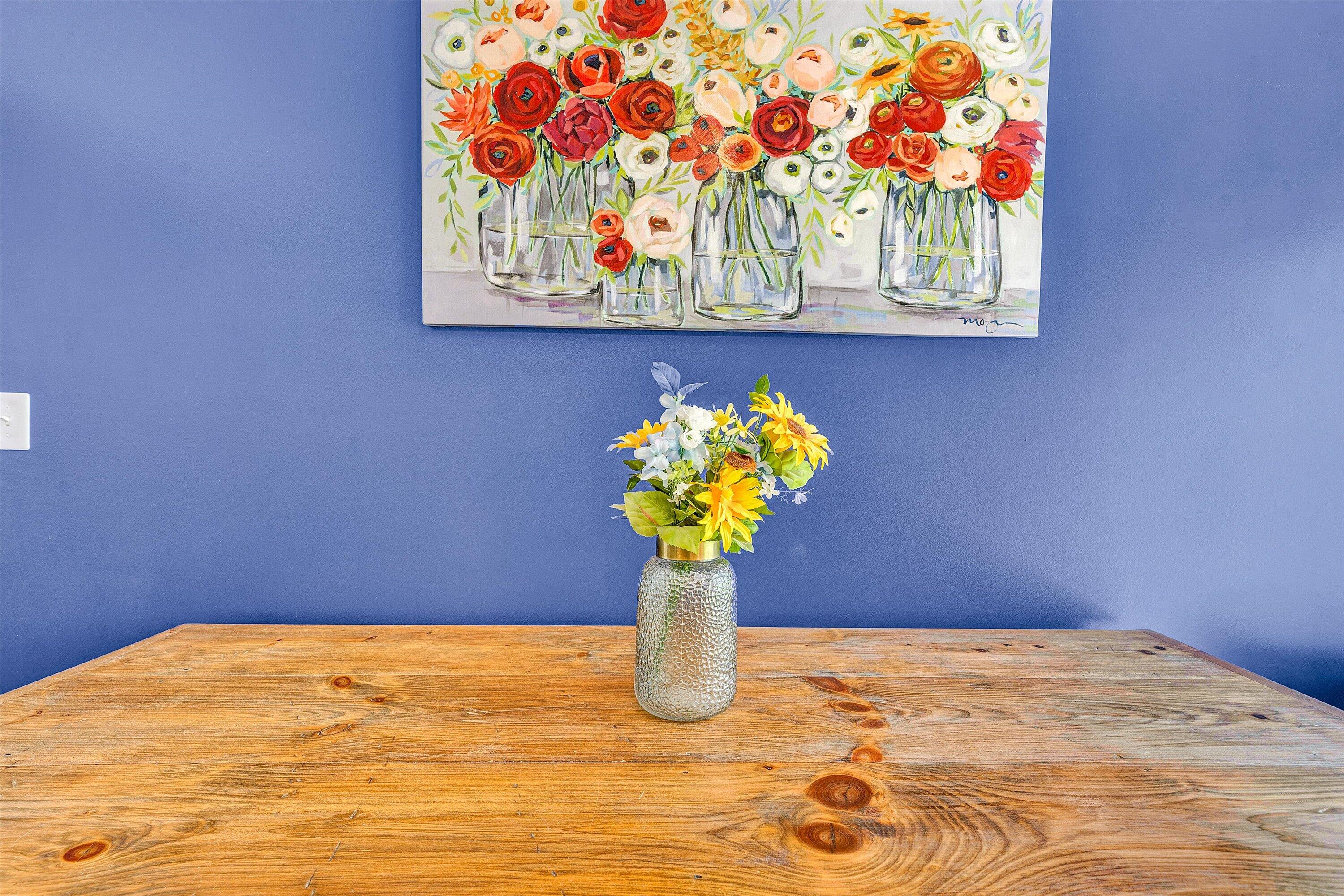 8350 Newport Road Catawba, VA 24070 - Photo 13 of 75 a vase of flowers sitting on a table