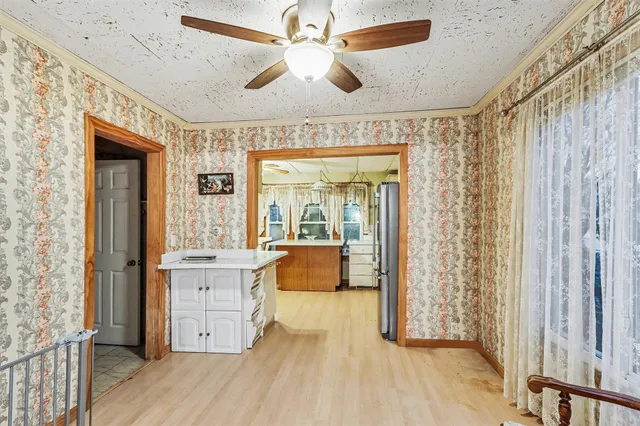 $149,900 | 403 Keyes Drive, Parchment, MI 49004