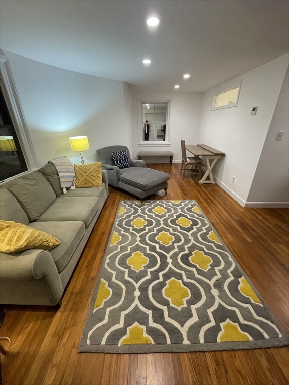 242 Beacon Street, Unit 2 Boston, MA 02116 - Photo 3 of 9