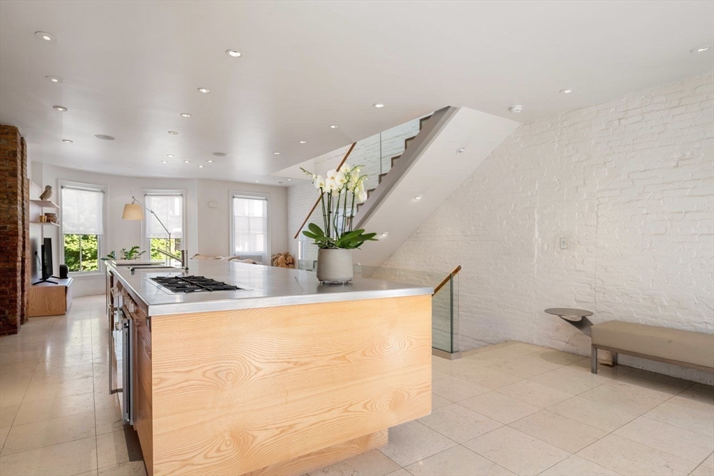 80 Appleton Street, Unit 80 Boston, MA 02116 - Photo 14 of 42