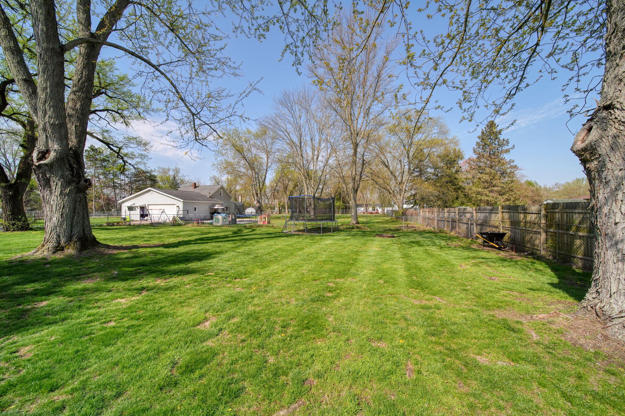 174 Long Avenue Michigan Center, MI 49254 - Photo 30 of 38 30