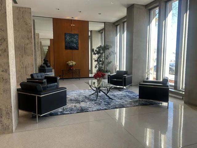 $3,200 | 4800 South Chicago Beach Drive, Unit 2212, Chicago, IL 60615