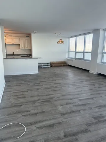 $3,200 | 4800 South Chicago Beach Drive, Unit 2212, Chicago, IL 60615