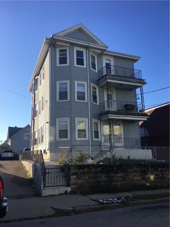 62 Larch Street Pawtucket, RI 02860 - Photo 1 of 22 Gallery Image 1