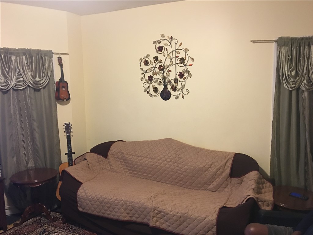 62 Larch Street Pawtucket, RI 02860 - Photo 17 of 22 Gallery Image 17