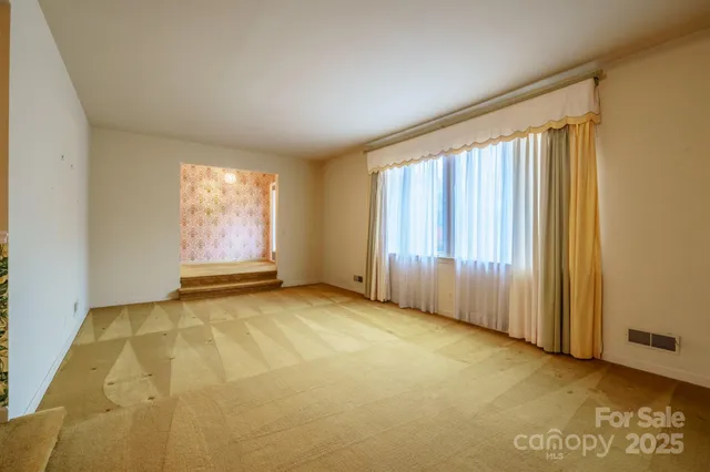 $370,000 | 216 Country Club Road, Shelby, NC 28150