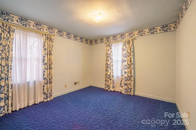 $370,000 | 216 Country Club Road, Shelby, NC 28150