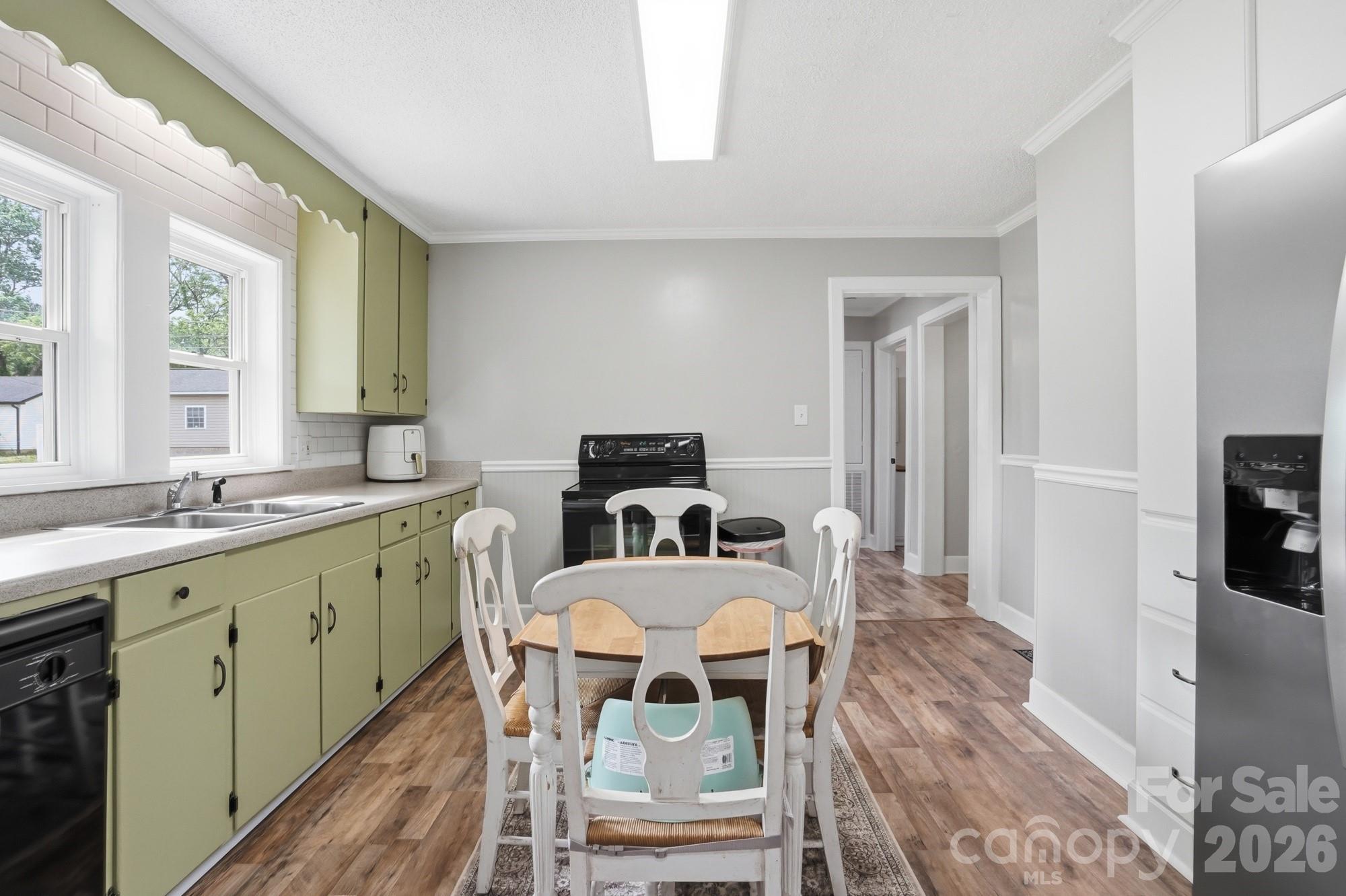 215 West Dallas Road Stanley, NC 28164 - Photo 8 of 29 Gallery Image 8