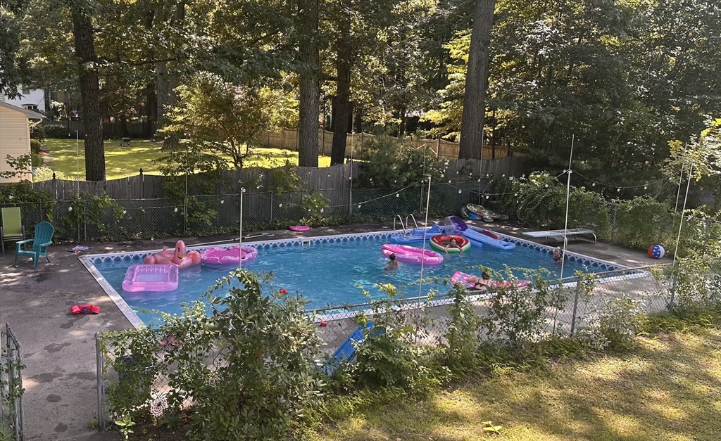 166 Pomeroy Meadow Road Southampton, MA 01073 - Photo 12 of 39 Gallery Image 12
