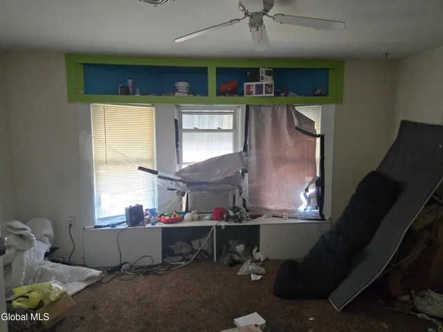 $165,000 | 2734 Broadway, Schenectady, NY 12306