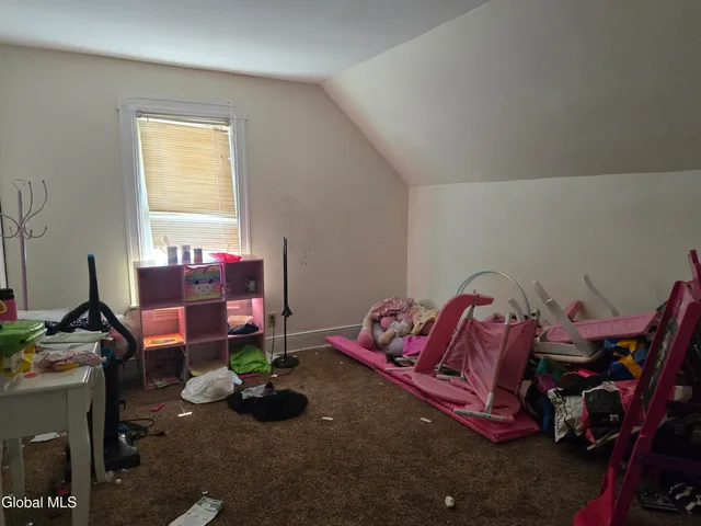 $165,000 | 2734 Broadway, Schenectady, NY 12306