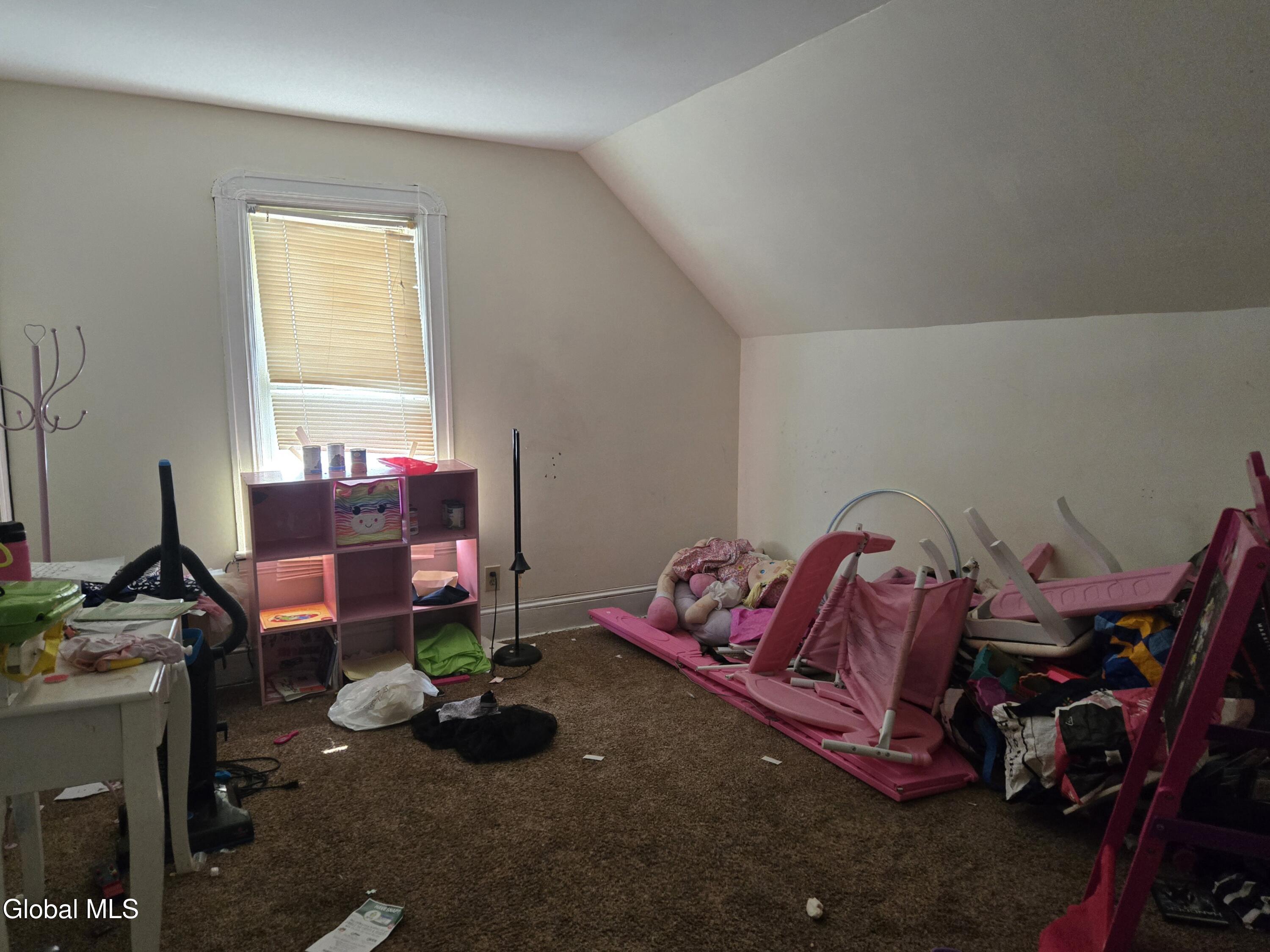 2734 Broadway Schenectady, NY 12306 - Photo 10 of 13 20250912_101017