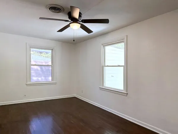 $2,500 | 244 Greenbrier Drive Northeast, Fort Walton Beach, FL 32547