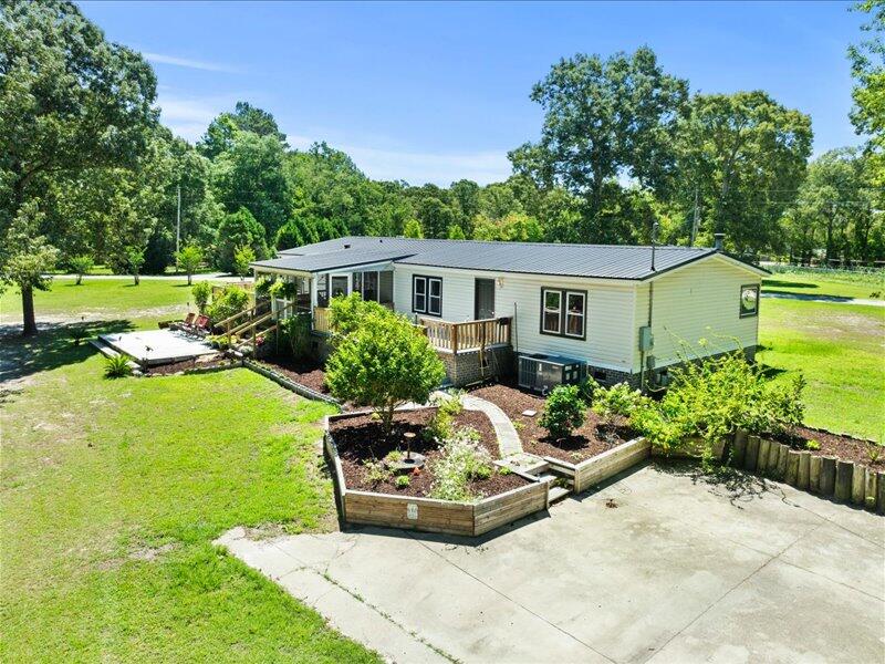1664 Winding Pond Road Manning, SC 29102 - Photo 7 of 59