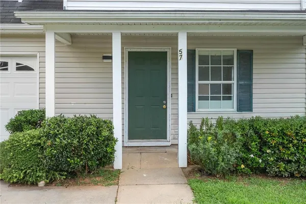 $1,850 | 57 Inverness Trace, Riverdale, GA 30274