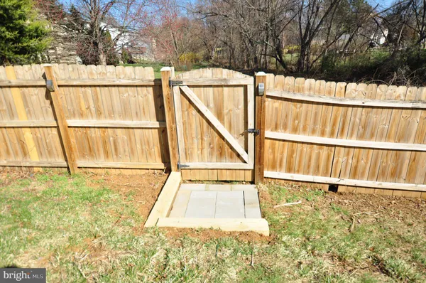 $518,500 | 7421 Brenish Drive, Gaithersburg, MD 20879