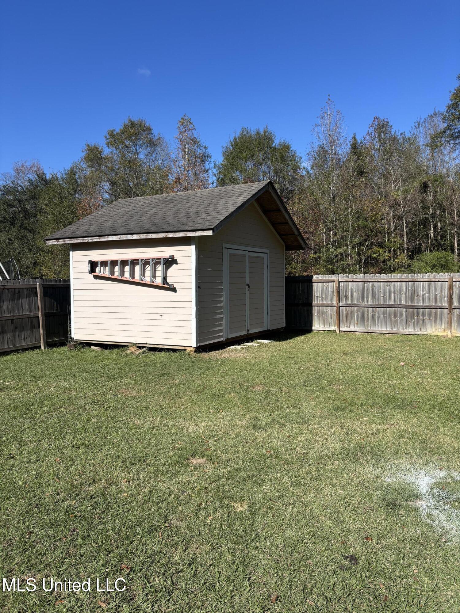 113 Williamsburg Road Picayune, MS 39466 - Photo 17 of 19 IMG_4687