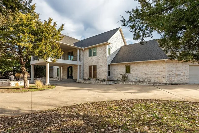 a view of a house with a snow