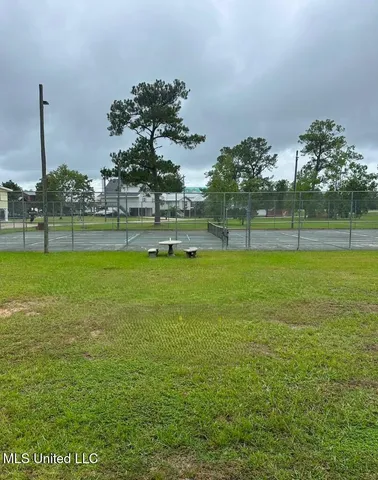 $15,500 | 22 Cherokee Place, Kiln, MS 39556