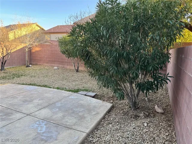 $2,290 | 9279 West Tonkawa Avenue, Las Vegas, NV 89178