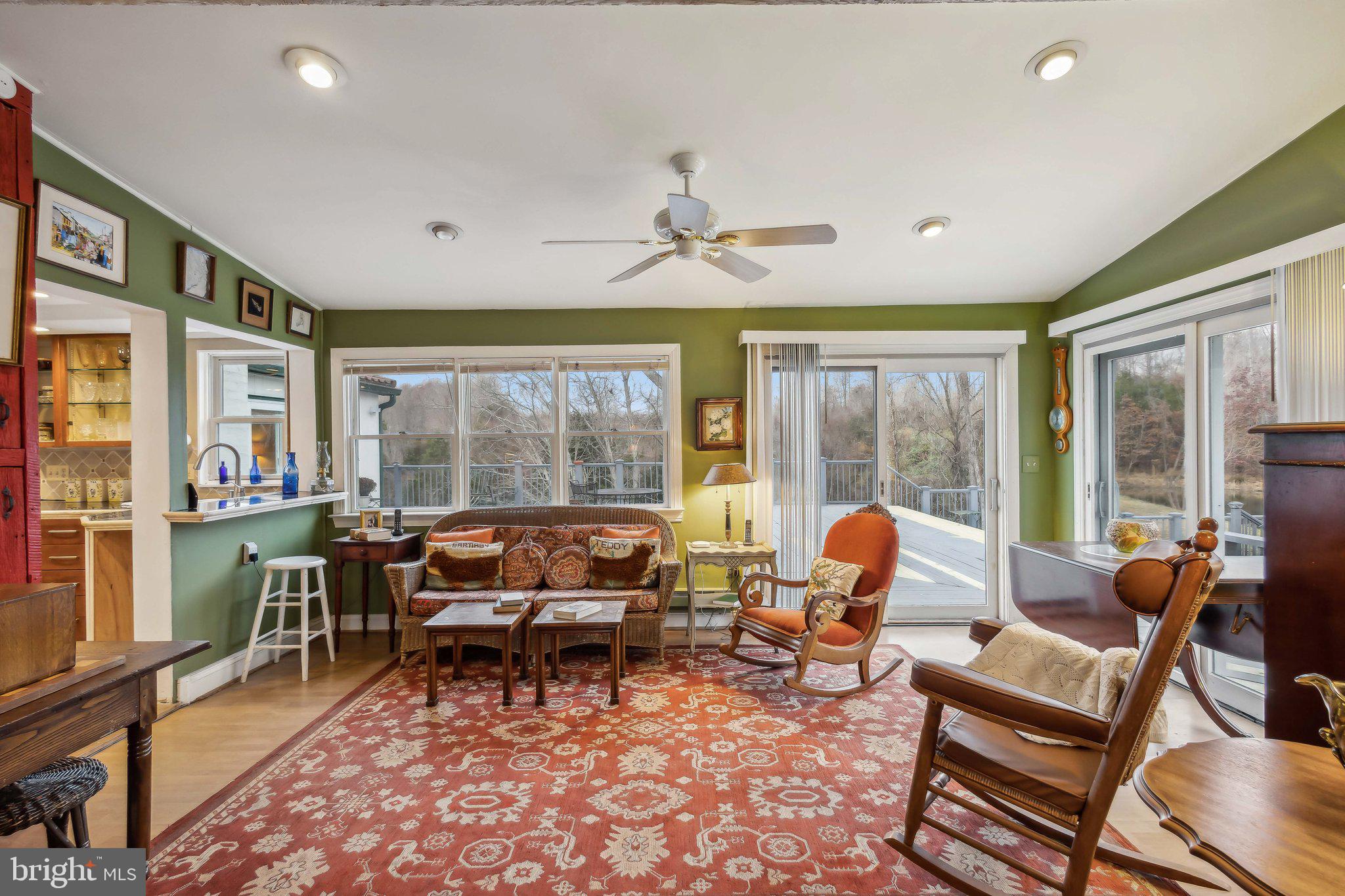 7054 Wilson Road Marshall, VA 20115 - Photo 40 of 65 Sun Room