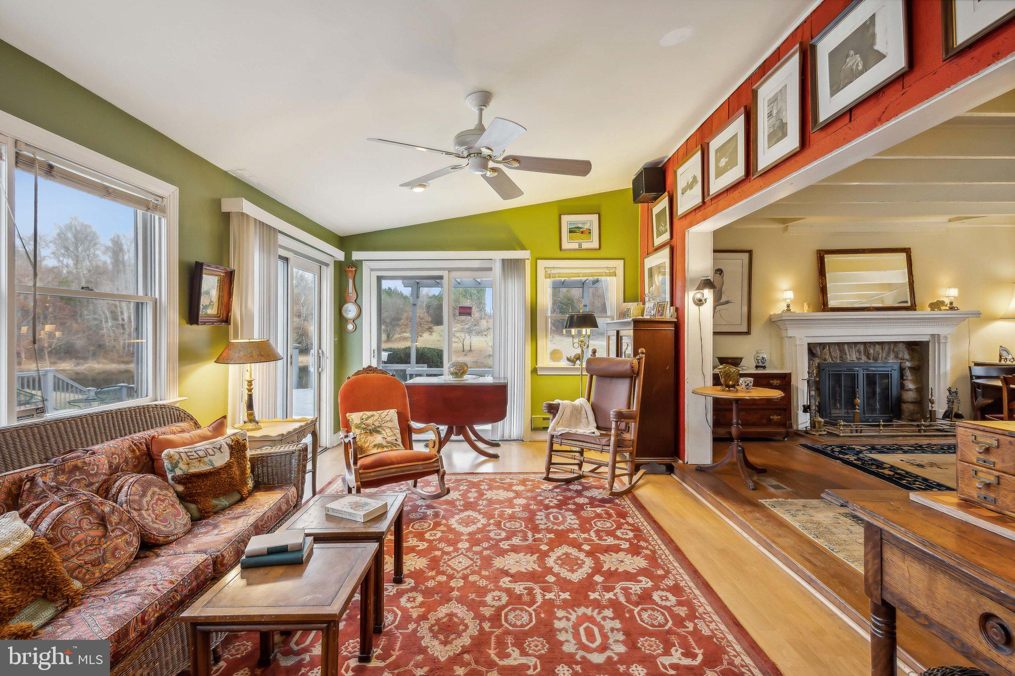 7054 Wilson Road Marshall, VA 20115 - Photo 43 of 65 Sun Room