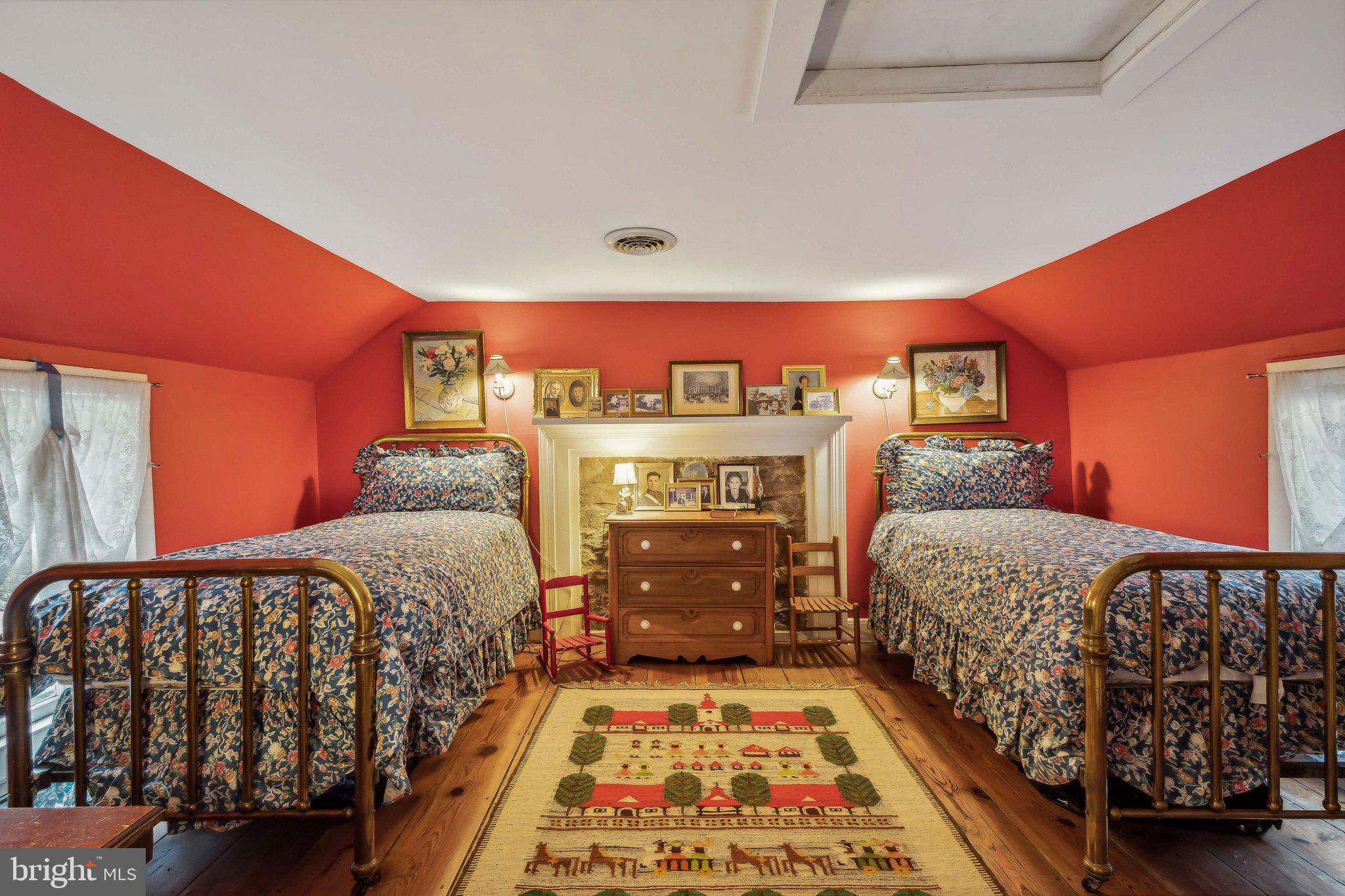 7054 Wilson Road Marshall, VA 20115 - Photo 58 of 65 Upper Floor Second Bedroom