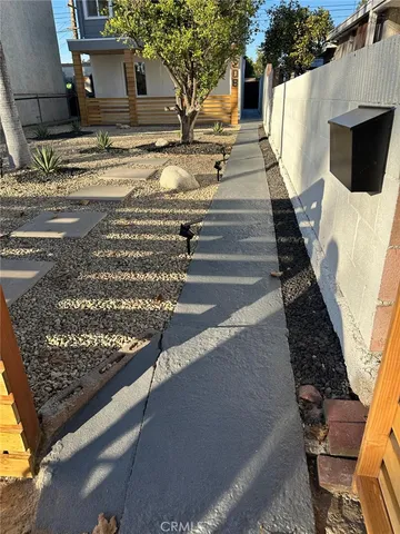 $718,888 | 2208 West Olympic Boulevard, Montebello, CA 90640