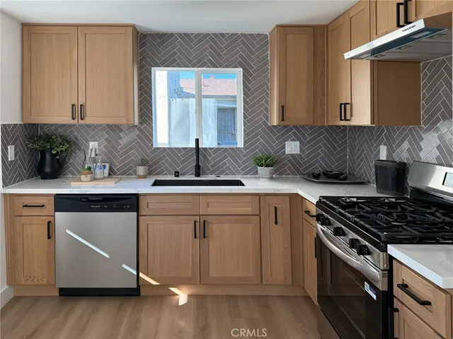 $699,888 | 2208 West Olympic Boulevard, Montebello, CA 90640