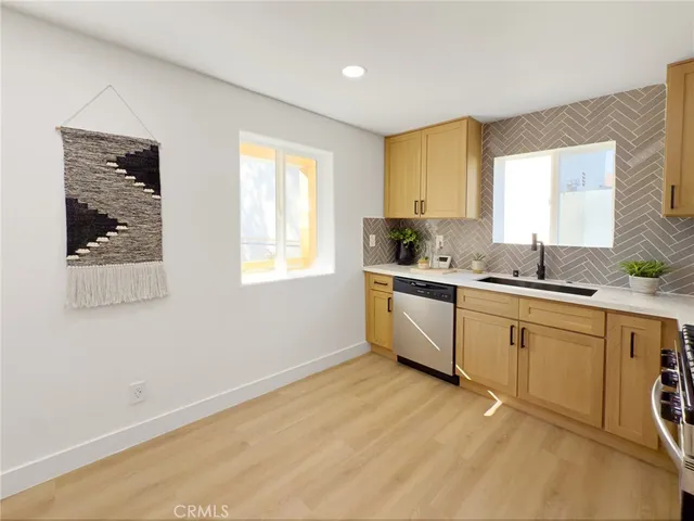 $699,888 | 2208 West Olympic Boulevard, Montebello, CA 90640