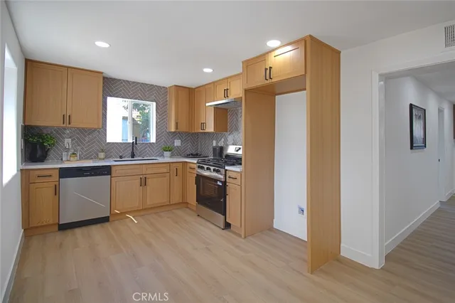 $699,888 | 2208 West Olympic Boulevard, Montebello, CA 90640