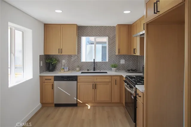 $699,888 | 2208 West Olympic Boulevard, Montebello, CA 90640