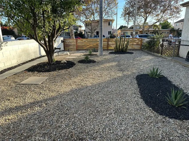 $718,888 | 2208 West Olympic Boulevard, Montebello, CA 90640