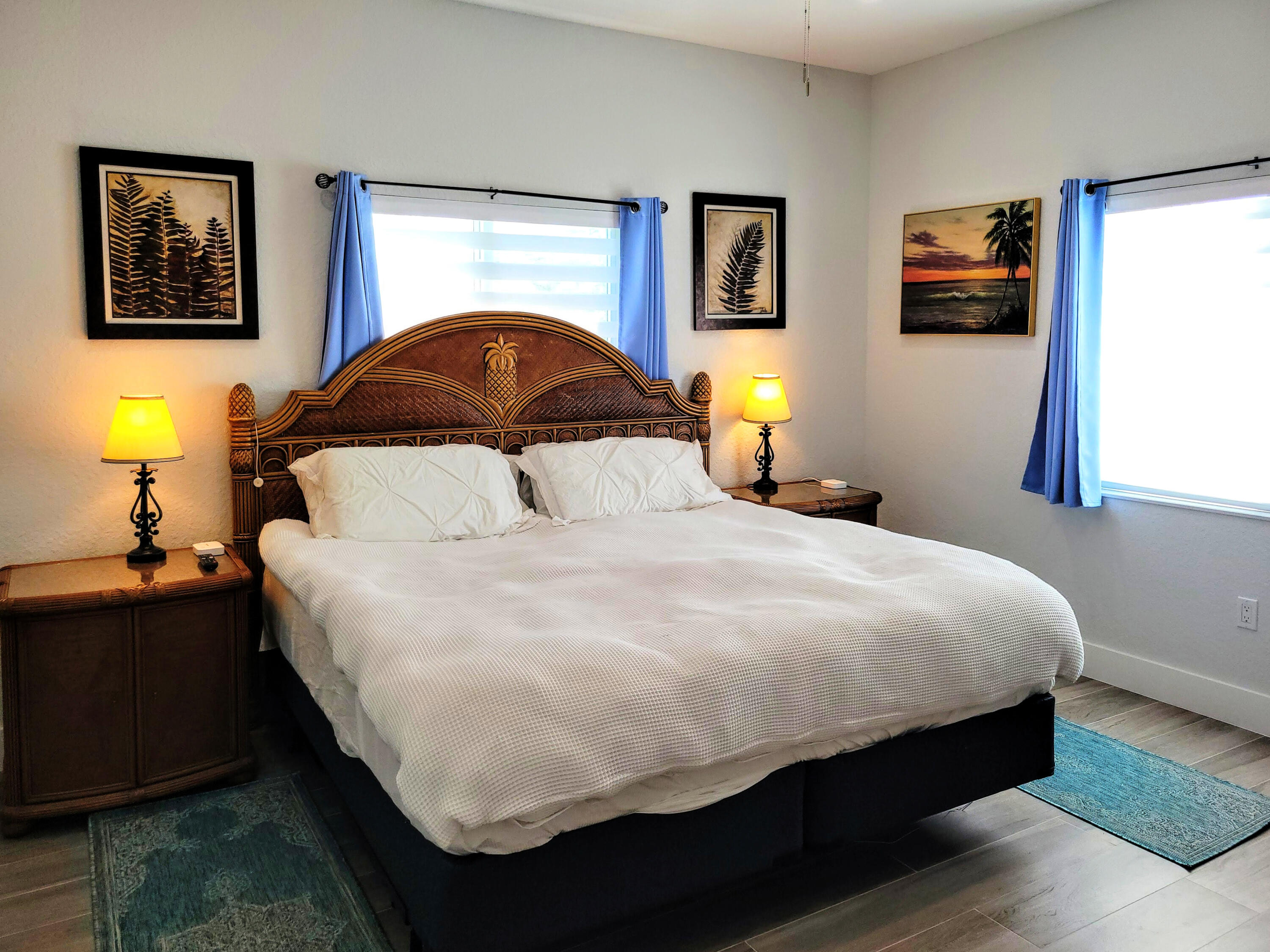 554 Gordon Circle Key Largo, FL 33037 - Photo 11 of 17 Main Bedroom