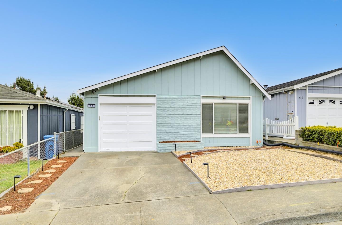 a view of backyard of house