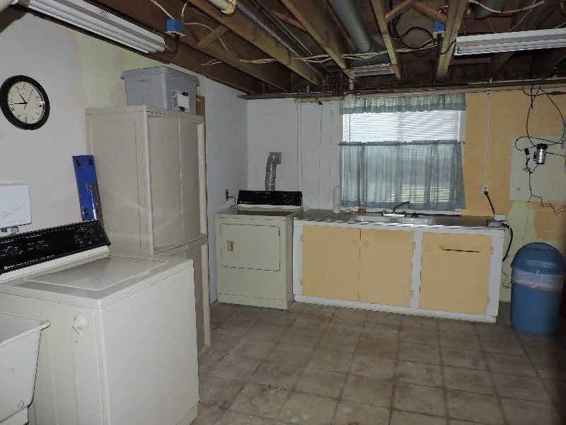 3940 Worth Road Pinconning, MI 48650 - Photo 24 of 35