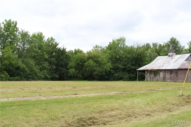 $42,500 | 7 East Pine Street, Bellflower, MO 63333