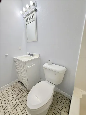 $2,000 | 1427 45th Ave Circle West, Bradenton, FL 34207